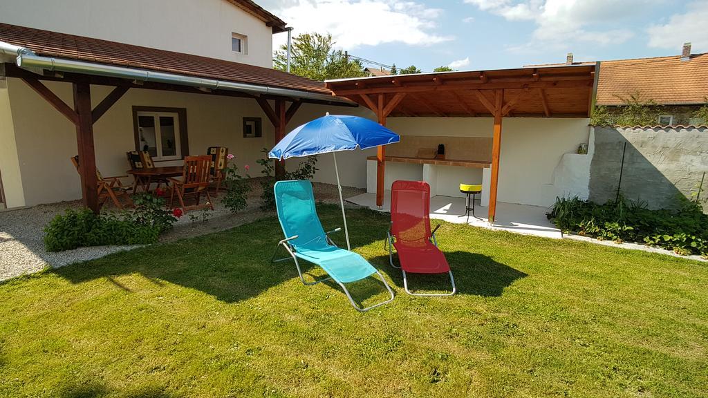 Villa Nora Hévíz Exterior foto